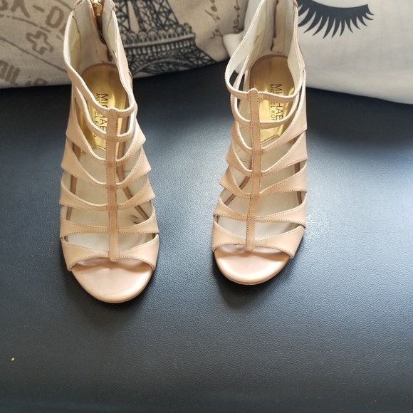 michael kors  shoes - Picture 3 of 3